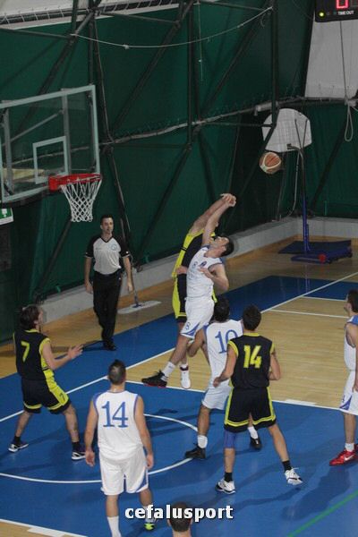111127 licata 116_tn.jpg